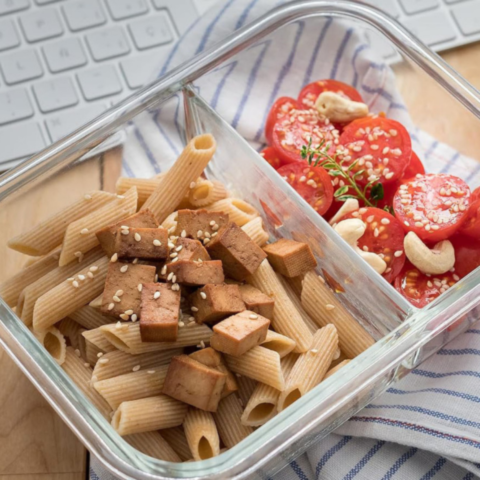 GlassAruba™ – Kit con 15 Potes Herméticos de Vidrio + 10 Vasos de Vidrio Aruba